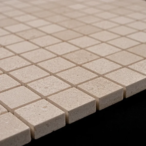 Limestone 1x1 Mosaic Tile Honed – Detailed View Showing Stone Texture and Smooth Finish